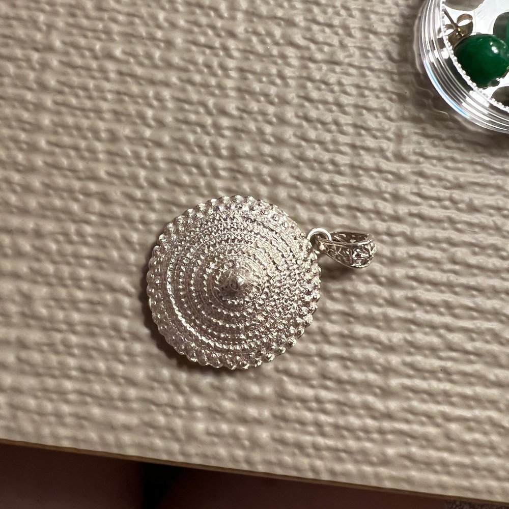 Hmong tribal pikun pendant only